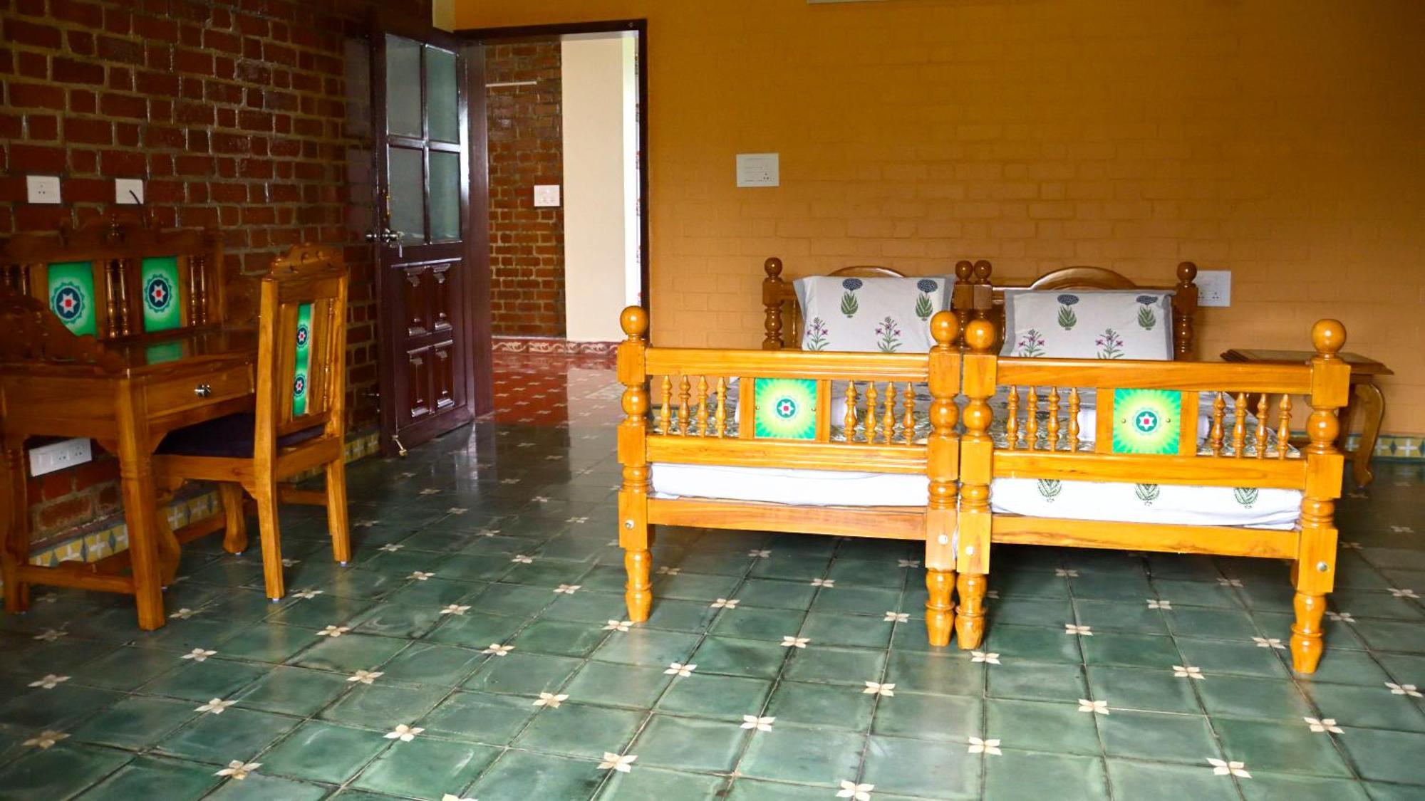 Ferienwohnung Lakshmi Illam Near Isha Yoga Adiyogi Alāndurai Exterior foto